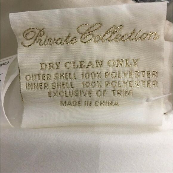 Gorgeous Private Collection Wedding Gown – Corset Back • Size 18–22 Adjustable - Picture 10 of 15